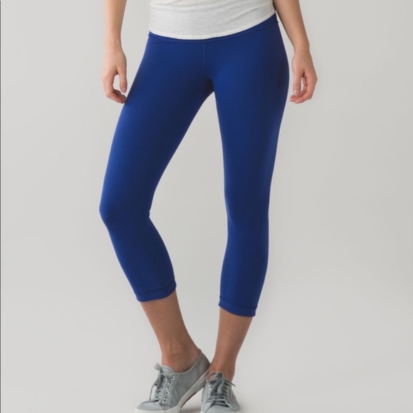 lululemon athletica Pants - Lululemon Wunder Under Blue Reversible Leggings